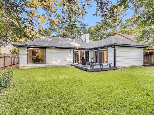 6 Spurwood Court, Spring TX 77381