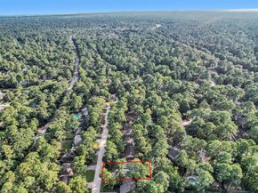 6 Spurwood Court, Spring TX 77381