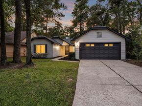 6 Spurwood Court, Spring TX 77381
