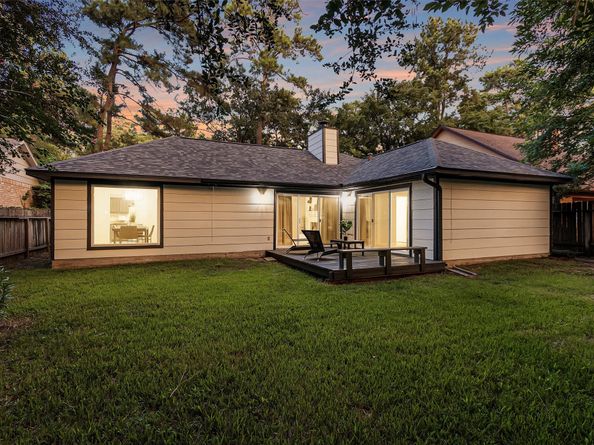 6 Spurwood Court, Spring TX 77381