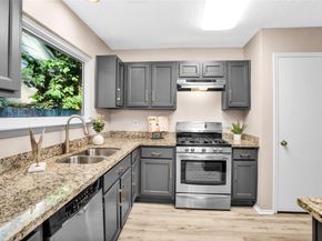 6 Spurwood Court, Spring TX 77381