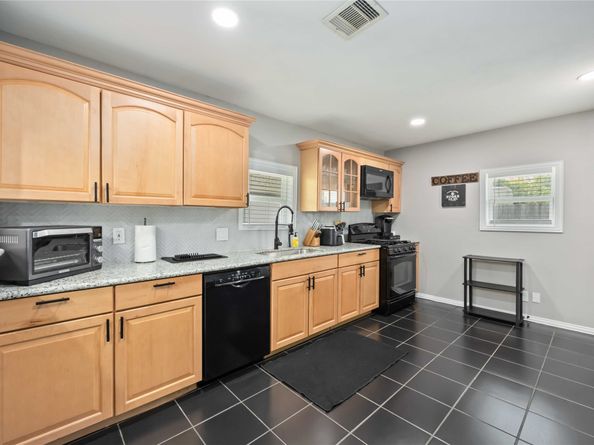 3020 Dawson Lane, Houston TX 77051