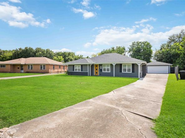 3020 Dawson Lane, Houston TX 77051