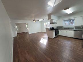 4302 Dickson Street, Houston TX 77007