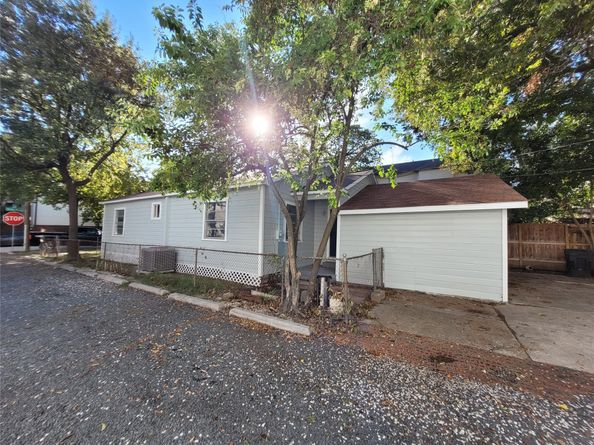 4302 Dickson Street, Houston TX 77007