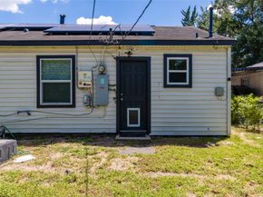 5021 Doolittle Boulevard, Houston TX 77033