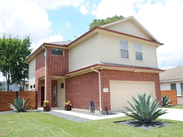 5824 Grace Lane, Houston TX 77021