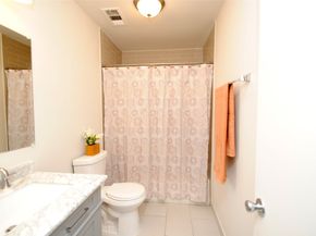5824 Grace Lane, Houston TX 77021