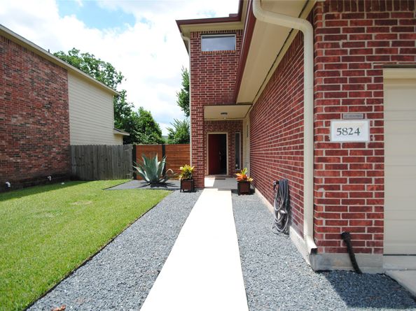 5824 Grace Lane, Houston TX 77021