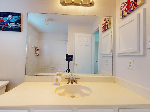 14919 Forest Trails Drive, Houston TX 77095
