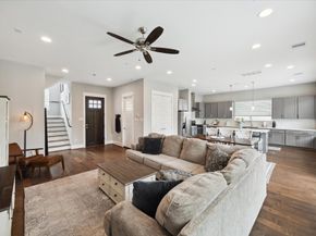 422 Yale Oaks Lane, Houston TX 77091