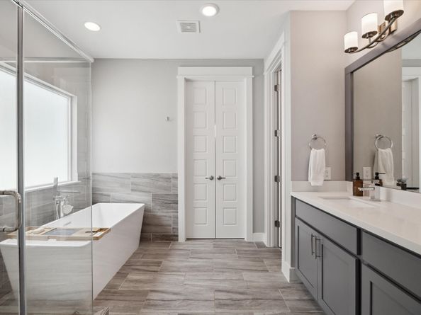 422 Yale Oaks Lane, Houston TX 77091