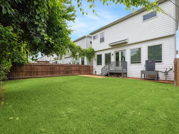 422 Yale Oaks Lane, Houston TX 77091