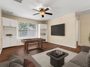 27 N Queenscliff Circle, The Woodlands TX 77382