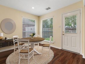 27 N Queenscliff Circle, The Woodlands TX 77382