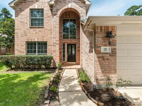 27 N Queenscliff Circle, The Woodlands TX 77382