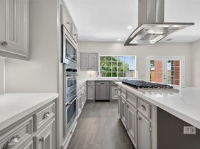 14802 Atterbury Drive, Sugar Land TX 77498