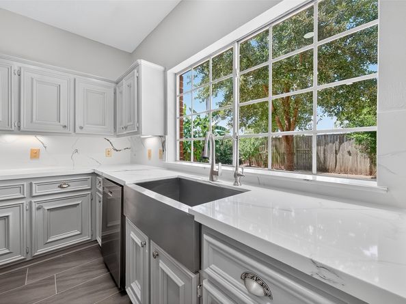 14802 Atterbury Drive, Sugar Land TX 77498