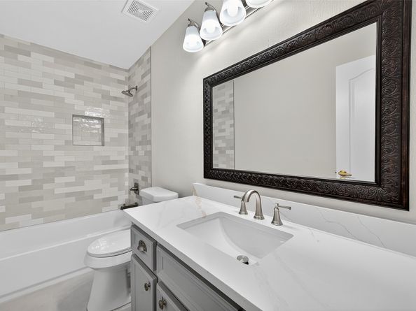 14802 Atterbury Drive, Sugar Land TX 77498