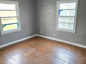 7547 Magnolia Street, Houston TX 77023