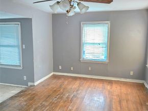 7547 Magnolia Street, Houston TX 77023