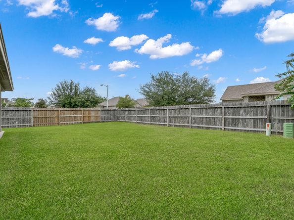 2639 Winding Creek Way, Conroe TX 77385