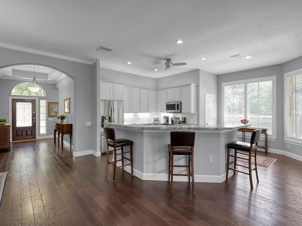 7 Tudor Glen Place, The Woodlands TX 77382