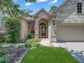 7 Tudor Glen Place, The Woodlands TX 77382
