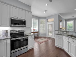 7 Tudor Glen Place, The Woodlands TX 77382