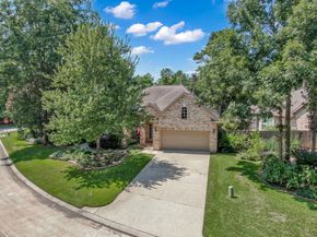 7 Tudor Glen Place, The Woodlands TX 77382