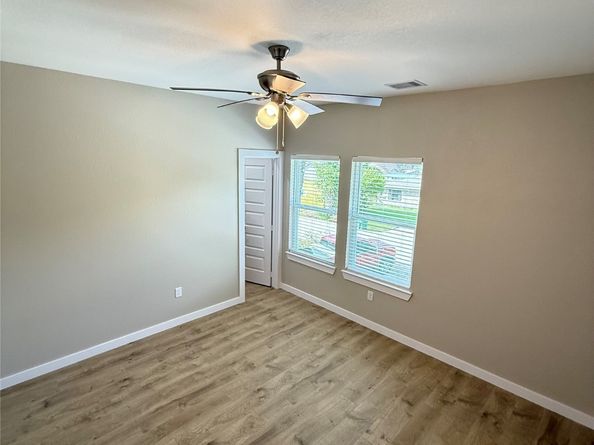 3555 Noah Street, Houston TX 77021