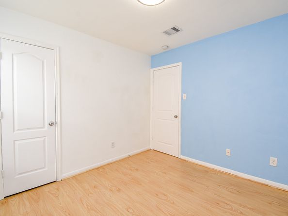 2631 Skyview Trace Court, Houston TX 77047