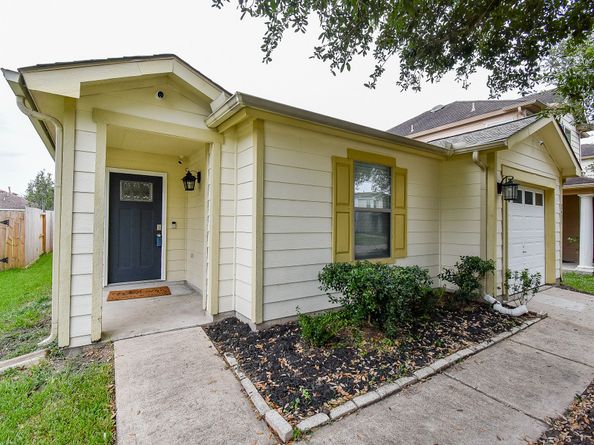 2631 Skyview Trace Court, Houston TX 77047