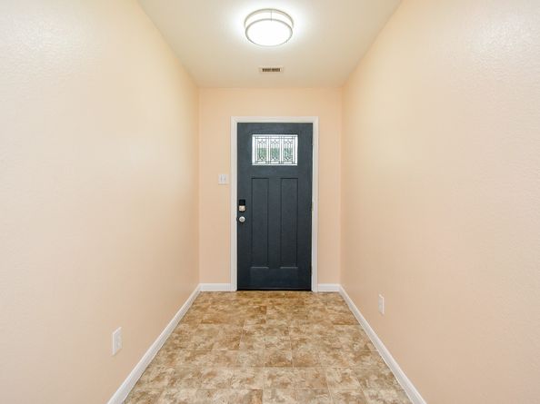 2631 Skyview Trace Court, Houston TX 77047