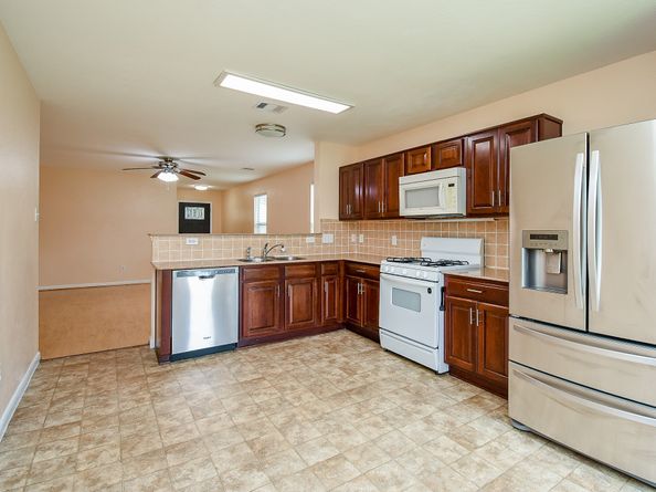2631 Skyview Trace Court, Houston TX 77047
