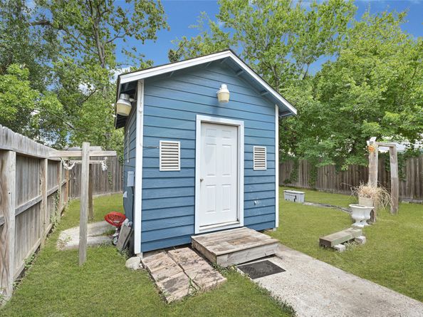 3607 De Leon Street, Houston TX 77087