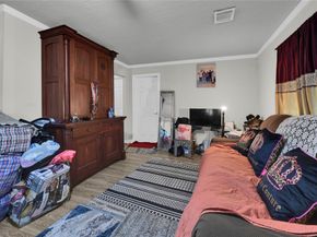 3607 De Leon Street, Houston TX 77087