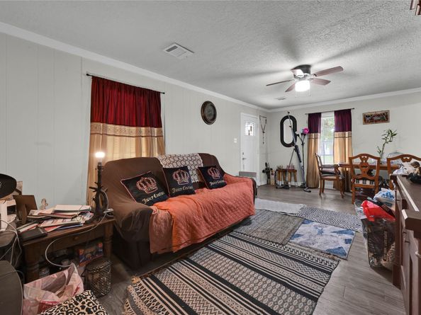 3607 De Leon Street, Houston TX 77087