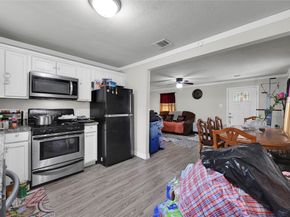 3607 De Leon Street, Houston TX 77087