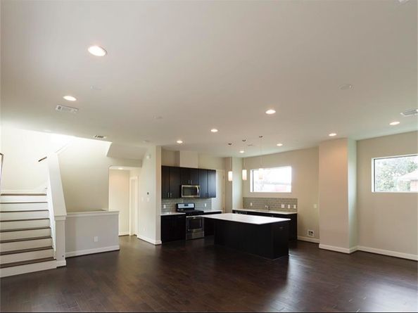 2113 Winbern Street, Houston TX 77004