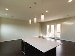 2113 Winbern Street, Houston TX 77004