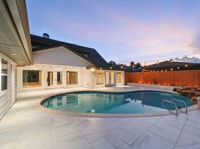 6243 S Braeswood Boulevard, Houston TX 77096