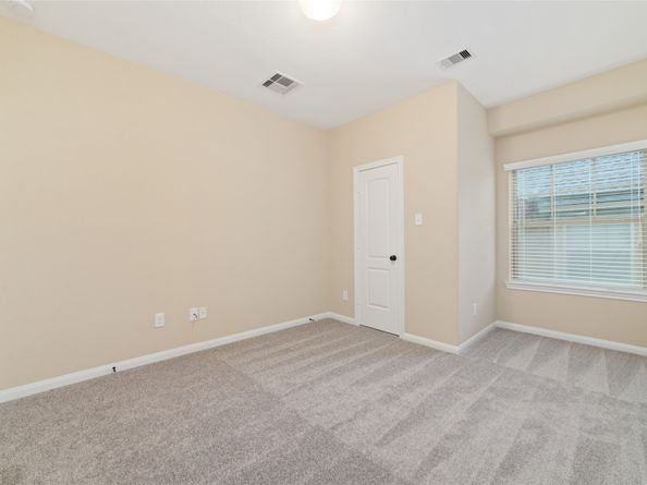 9 Cheswood Manor Drive, Spring TX 77382