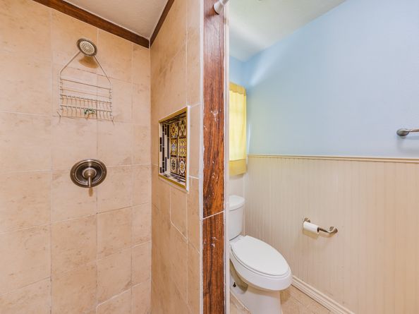 401 New Haven Drive, Houston TX 77076