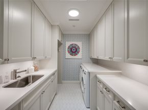 2131 Brentwood Drive, Houston TX 77019