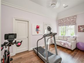 2131 Brentwood Drive, Houston TX 77019