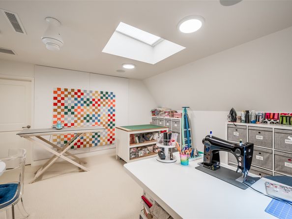 2131 Brentwood Drive, Houston TX 77019