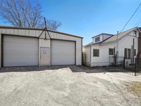 2901 Preston Street, Houston TX 77003