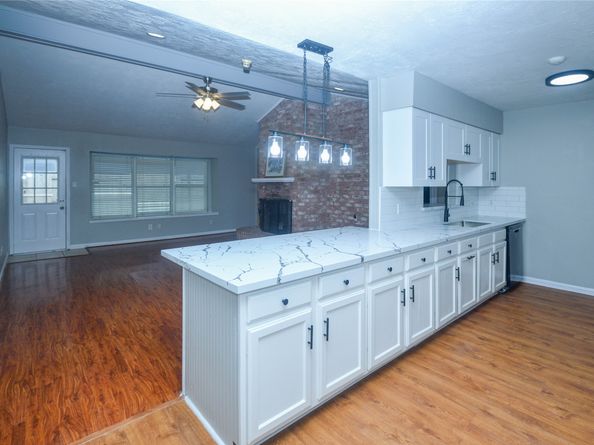 13710 New Village Lane, Sugar Land TX 77498