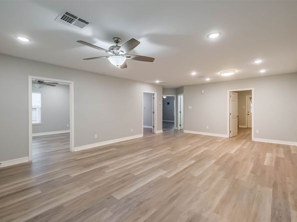 809 Vincent Street, Houston TX 77009